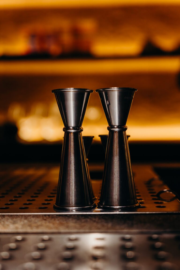 Zest Séoul - Bar à cocktails premium - No.2 Asia's 50 Best Bars 2025 ambiance sombre
